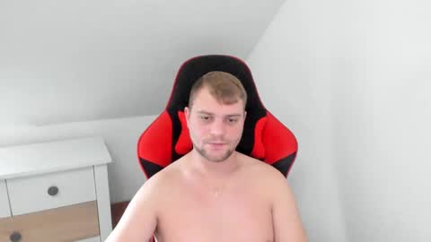 Bartek online show from 01/05/25, 01:04