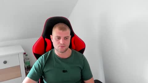 Bartek online show from 10/13/25, 10:04