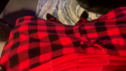 Snapshot of kpizzy100 chatting on 11/26/25, 09:10 Oreocreampie online show from 11/26/25, 09:10