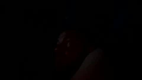 Snapshot of kr2465 chatting on 10/25/25, 01:46 kr2465 online show from 10/25/25, 01:46