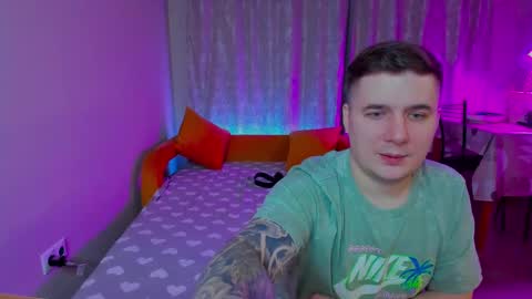 Snapshot of kratoslisandra chatting on 02/19/25, 11:57 Lisandra online show from 02/19/25, 11:57