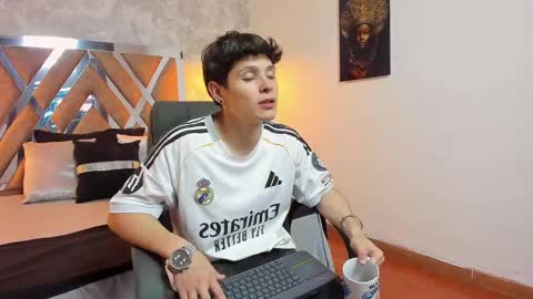 Kraven online show from 10/02/25, 03:02