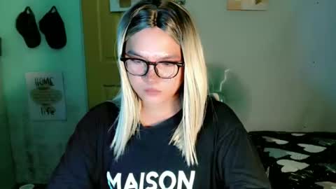krezikeed online show from 04/09/26, 06:19