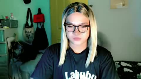 krezikeed online show from 04/14/26, 03:34