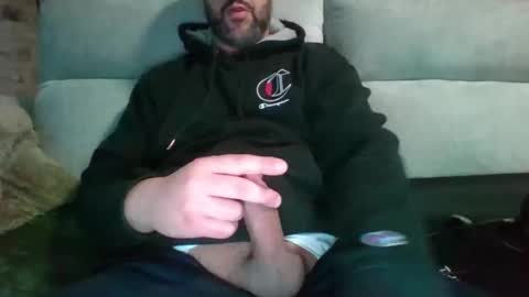 Snapshot of krime59100 chatting on 11/13/25, 04:17 krime59100 online show from 11/13/25, 04:17