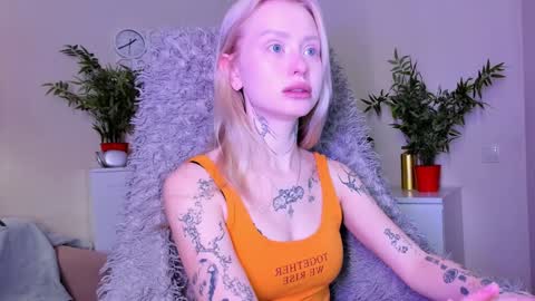 kris_grant online show from 12/08/24, 10:41