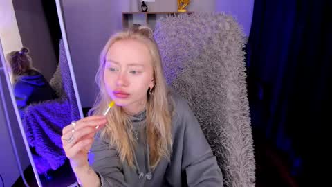 kris_grant online show from 03/05/25, 10:44