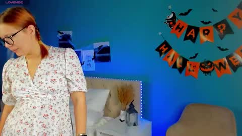 kris_icebb online show from 10/24/25, 02:41