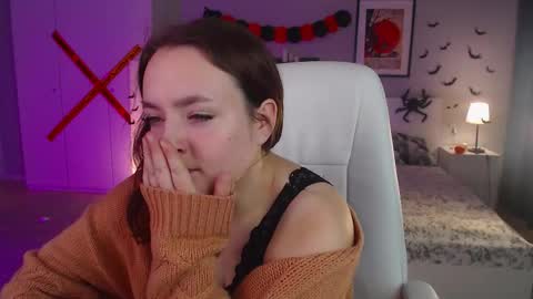 Snapshot of kris_loken chatting on 10/23/25, 07:51 kris_loken online show from 10/23/25, 07:51