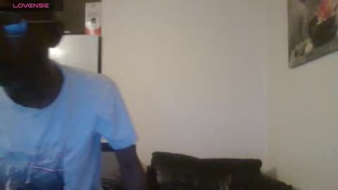 Snapshot of krisangels1 chatting on 11/07/25, 08:42 Kris and Angels Summer Snowy IvY online show from 11/07/25, 08:42