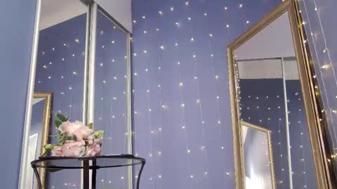 Snapshot of kriskras__ chatting on 12/04/25, 05:17 kriskras__ online show from 12/04/25, 05:17