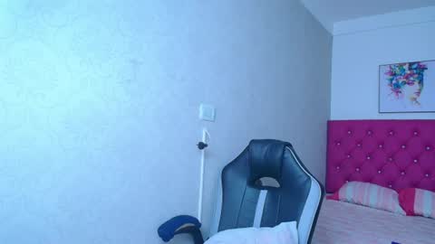 kriss_sweetboobs online show from 07/10/26, 01:14