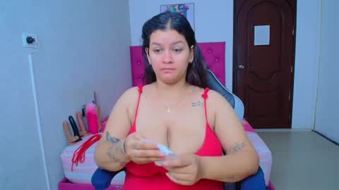kriss_sweetboobs online show from 07/23/26, 12:58