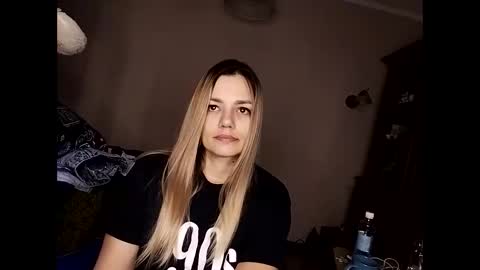 KrissSexi online show from 12/02/24, 01:46
