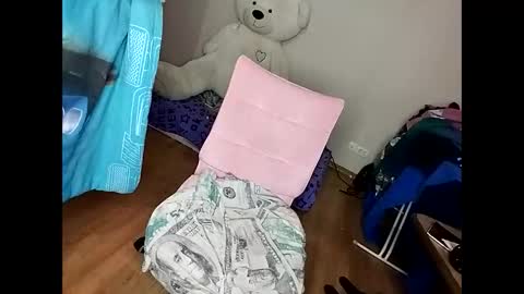 KrissSexi online show from 12/16/24, 06:43