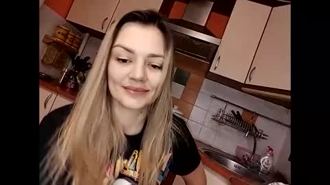 KrissSexi online show from 12/21/24, 06:19