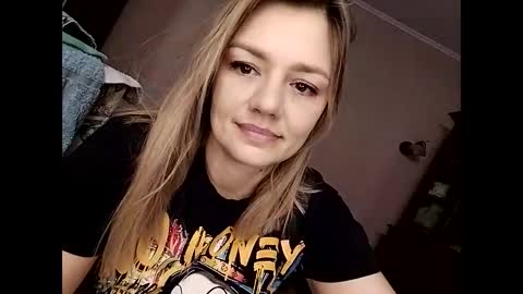 KrissSexi online show from 02/21/25, 01:44
