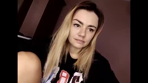 KrissSexi online show from 09/22/25, 04:36