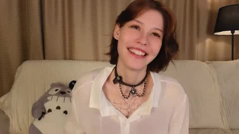 Sarah online show from 09/18/25, 01:18