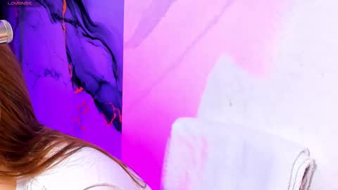 Snapshot of kristal_blond chatting on 12/22/25, 03:36 online show from 12/22/25, 03:36