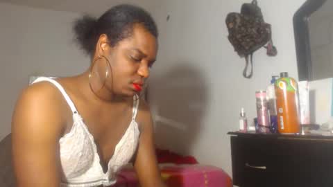 kristal_cox2 online show from 04/30/26, 09:59
