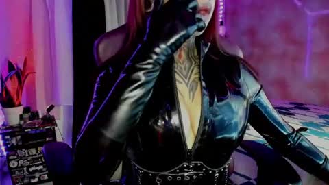 Kristall online show from 06/19/26, 04:50