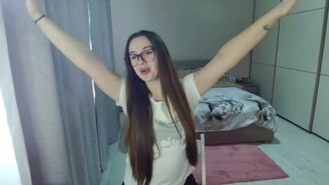 Snapshot of kristall_xxx chatting on 02/02/26, 08:24 twitter Annemarye 23 online show from 02/02/26, 08:24