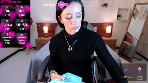 Sophia online show from 12/07/24, 07:10