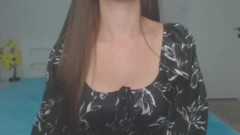 Snapshot of kristenstamen chatting on 10/01/25, 02:56 KristenStamen online show from 10/01/25, 02:56