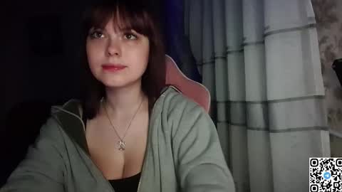 Christie online show from 10/04/25, 06:17