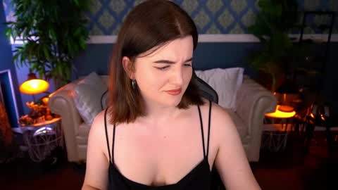 kristifoxy online show from 06/06/26, 12:54