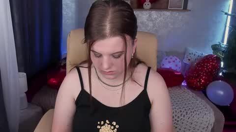 kristimoons online show from 02/13/25, 07:03