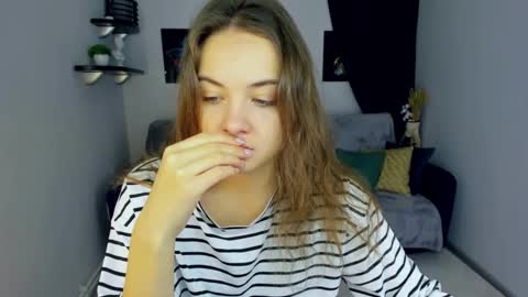Kristina online show from 12/17/24, 11:28