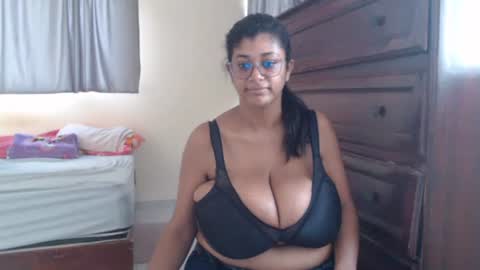 KristinaMilan online show from 10/20/25, 12:49