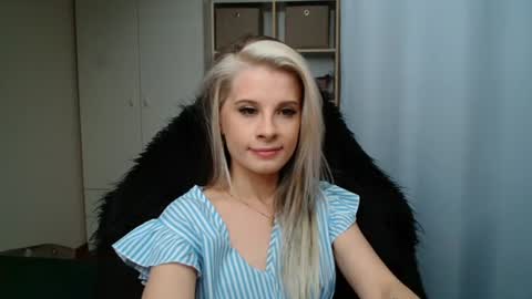 Snapshot of kristineamore chatting on 07/06/26, 03:36 KristineAmore online show from 07/06/26, 03:36