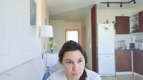 Kristi online show from 09/14/25, 04:33