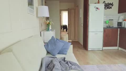 Kristi online show from 09/15/25, 04:34