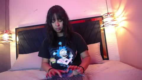 Snapshot of kristten_black chatting on 06/13/26, 02:26 kristten black Hi guys im new here new squirt blowjob Latina feet anal online show from 06/13/26, 02:26