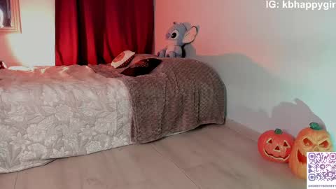 Snapshot of kristy_bennet chatting on 10/25/25, 02:19 Im Dani3 online show from 10/25/25, 02:19