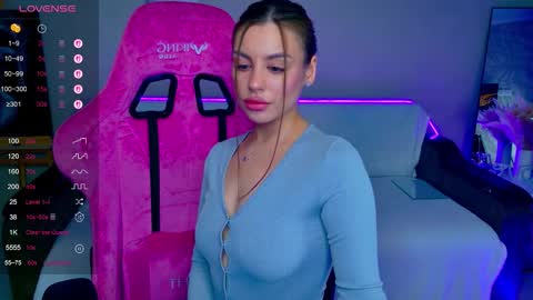 kristy_dolly online show from 12/23/25, 05:16