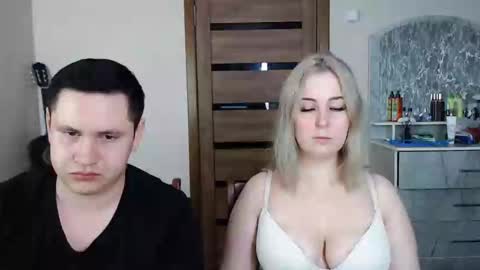 Snapshot of kristy_fran chatting on 03/04/25, 07:54 Kristy online show from 03/04/25, 07:54