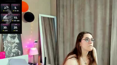 Snapshot of kristy_na_ chatting on 11/18/25, 02:17 Kristina online show from 11/18/25, 02:17