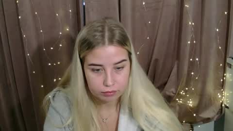KristyFlowers online show from 12/06/24, 09:43