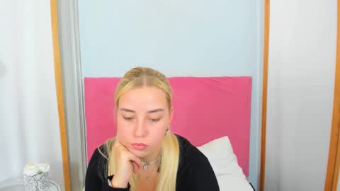 KristyFlowers online show from 02/05/25, 09:15