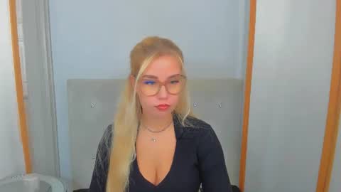 KristyFlowers online show from 03/01/25, 06:24