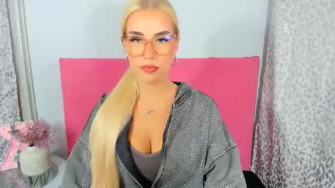KristyFlowers online show from 10/21/25, 02:18