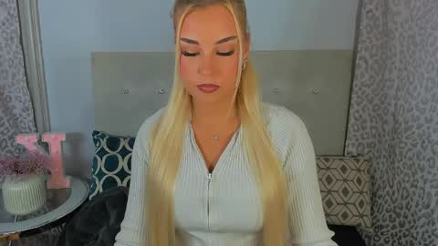 KristyFlowers online show from 06/07/26, 02:21
