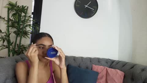 Cristina online show from 01/13/25, 07:31