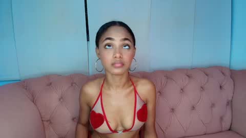 Cristina online show from 01/24/25, 11:12