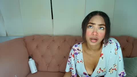 Cristina online show from 01/27/25, 10:38